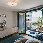 Apartman Eight Lux View In Old Town And Free Parking