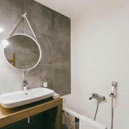 Apartman Eight Lux View In Old Town And Free Parking