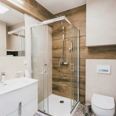 Eight Lux View In Old Town And Free Parking Krakkó